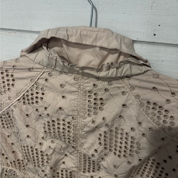 White House Black Market
Jacket Womens 8 Medium Eyelet
/Zip /Tan - Picture 11 of 13